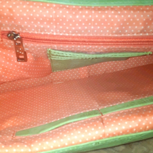 Purse - Picture 4 of 9